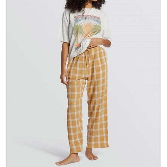 BILLABONG Pants - NEW BILLABONG checked out pants in hemp